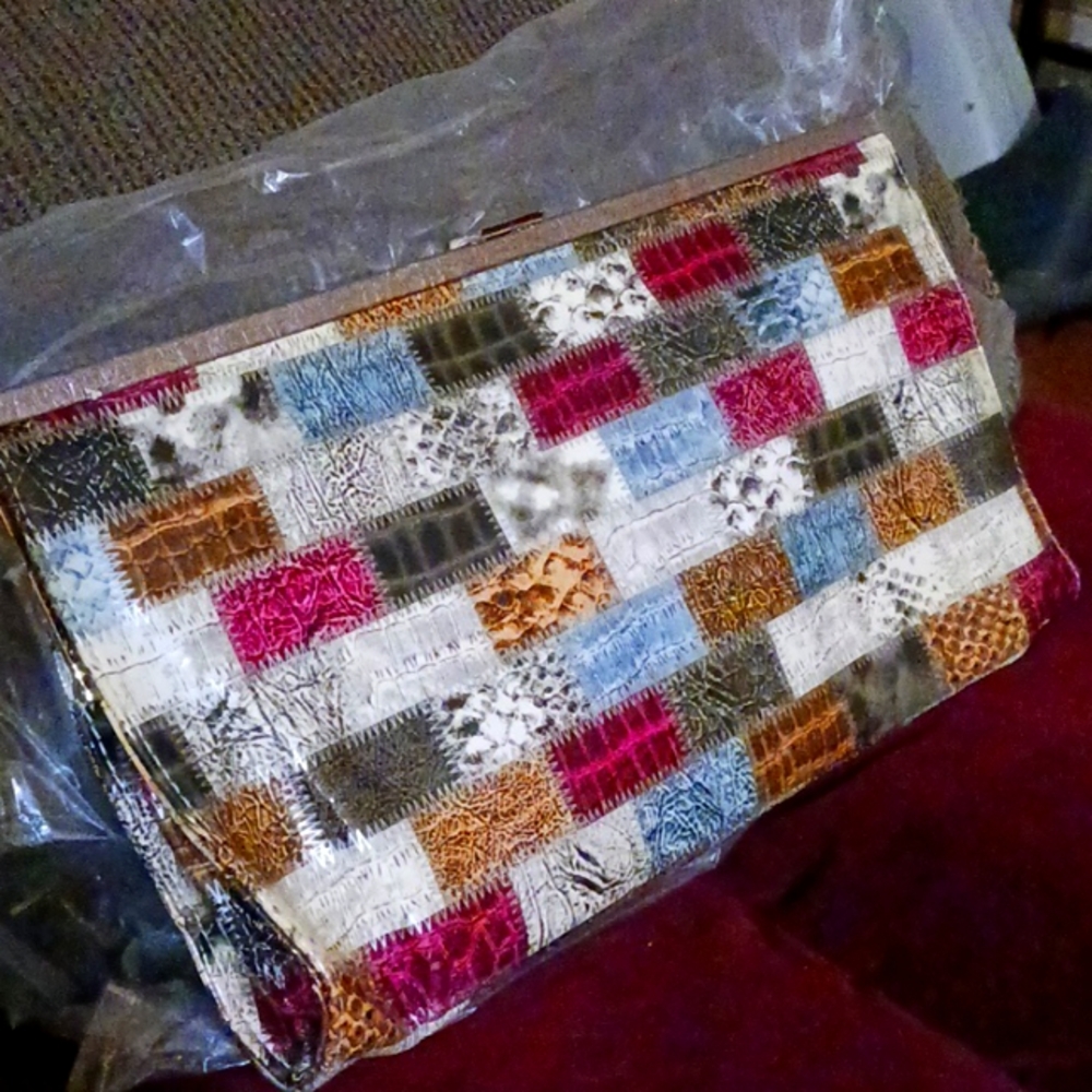 Aldo clutch